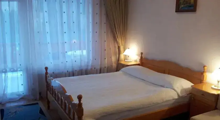Чепеларе: Guest House Sarievi
