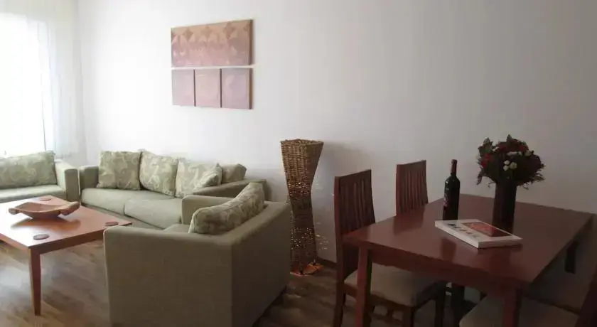 Банско: Ramada 2 Alexander Services Apartments
