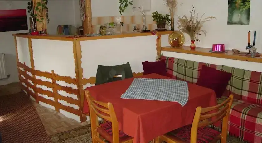 Чепеларе: Milushevi House