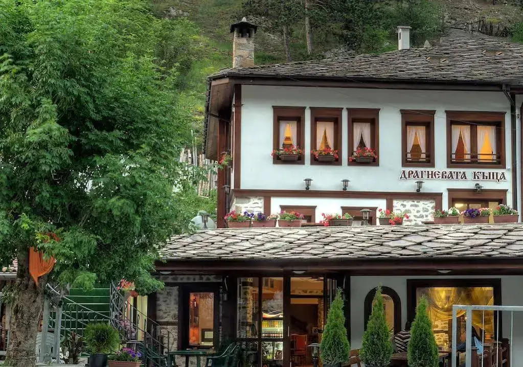 Чепеларе: Dragneva Guest House