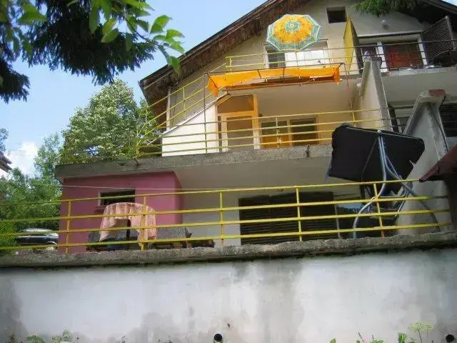 Троян: Mechta Guest House