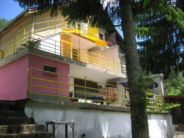 Троян: Mechta Guest House
