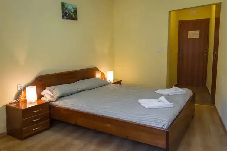 Троян: Hera Guest House