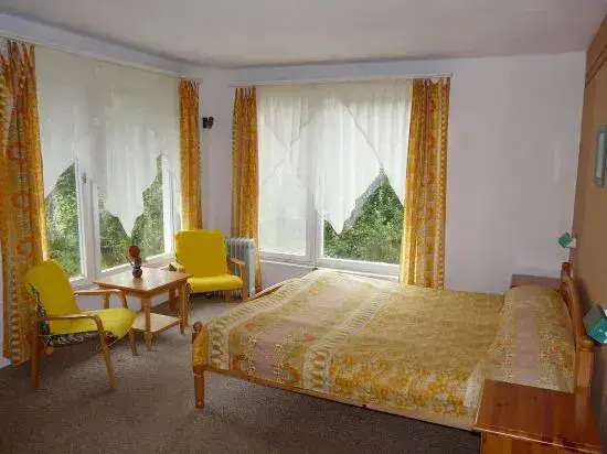 Троян: Villa Colour