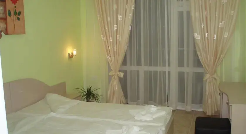 Свети Влас: Niki Guest House