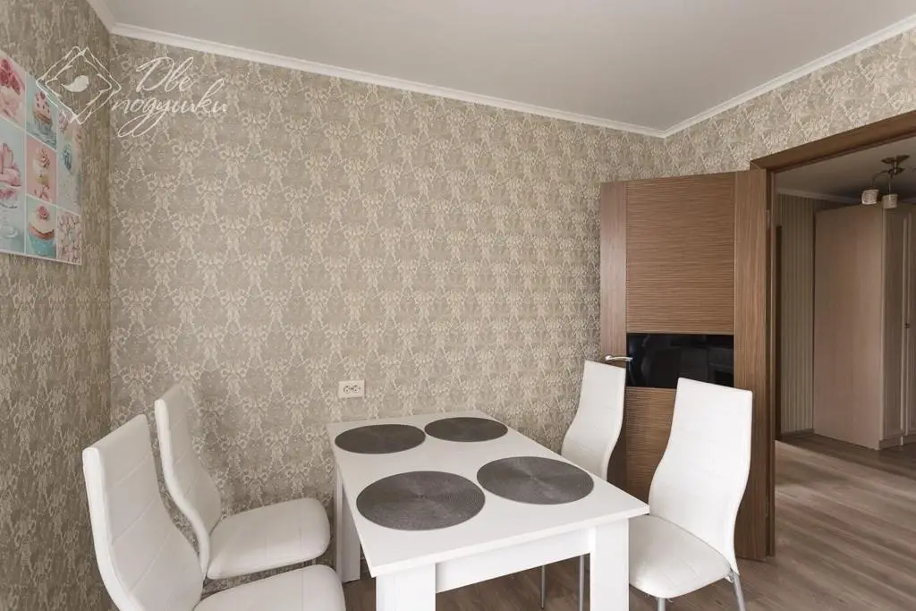 Вологда: Dve Podushki Na Preminina 4 Flat