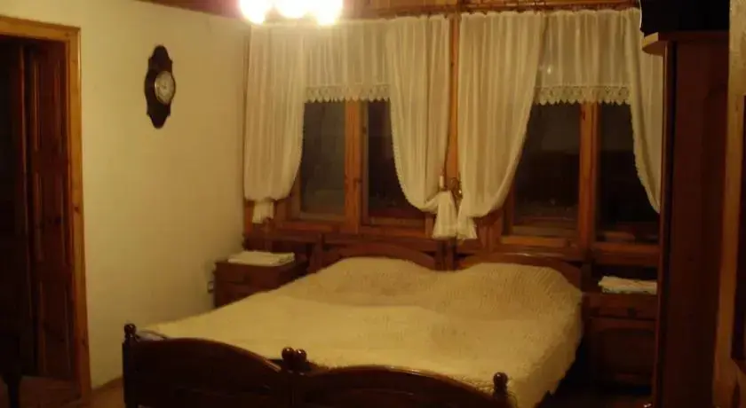 Копривштица: Hotel Rai