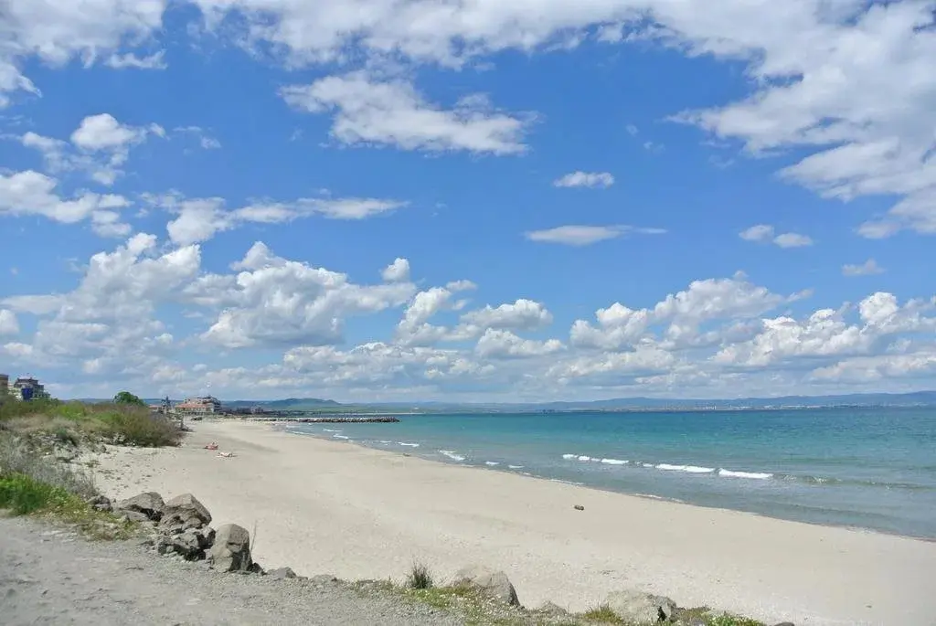 Поморие: Atlantic Two Bedroom Apartment