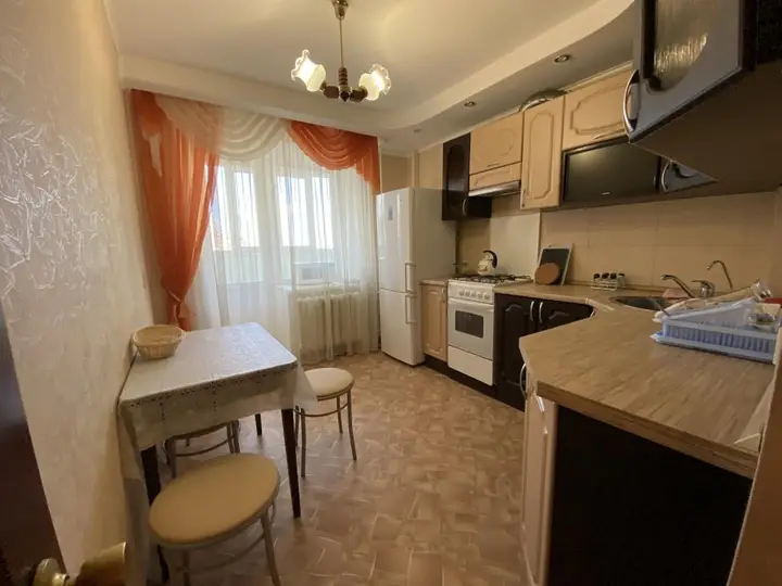 Вологда: Две Подушки на улице Ярославская 31Б