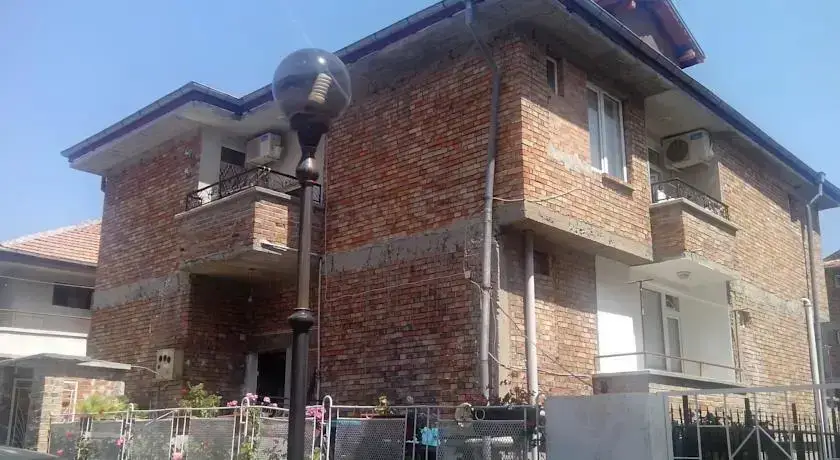 Demirevi Guest House — фото 1