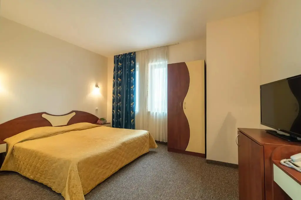 Варна: Adamo Hotel