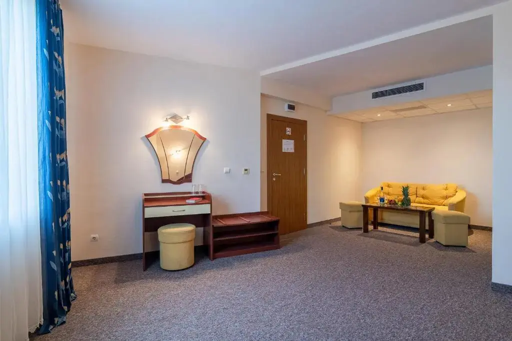 Варна: Adamo Hotel