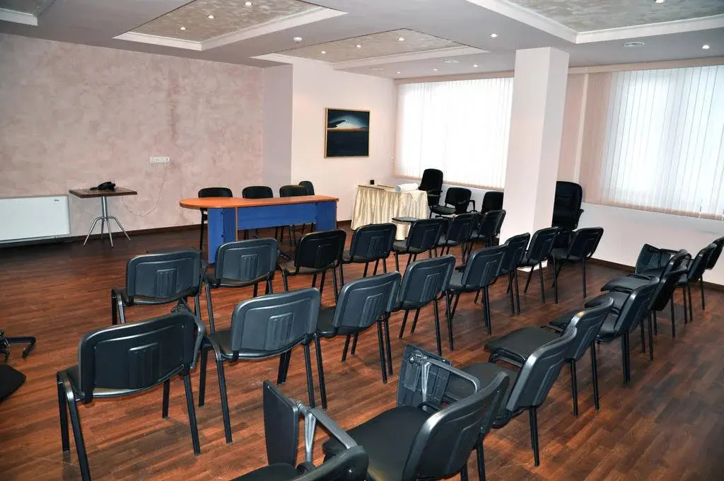 Тетевен: Olymp Hotel