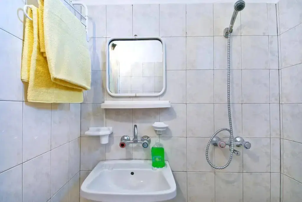 Приморско: Vania Guest House