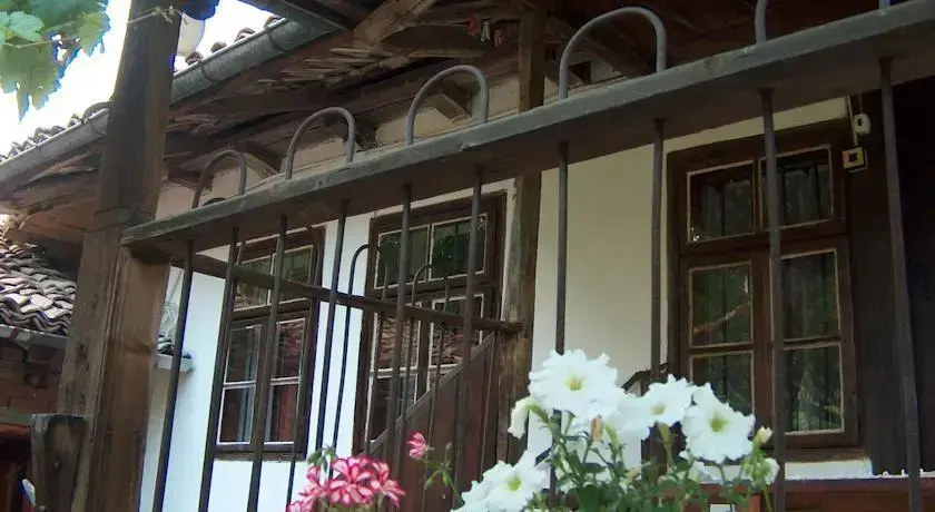 Горна-Оряховица: Sisters Trifonovi Guest House