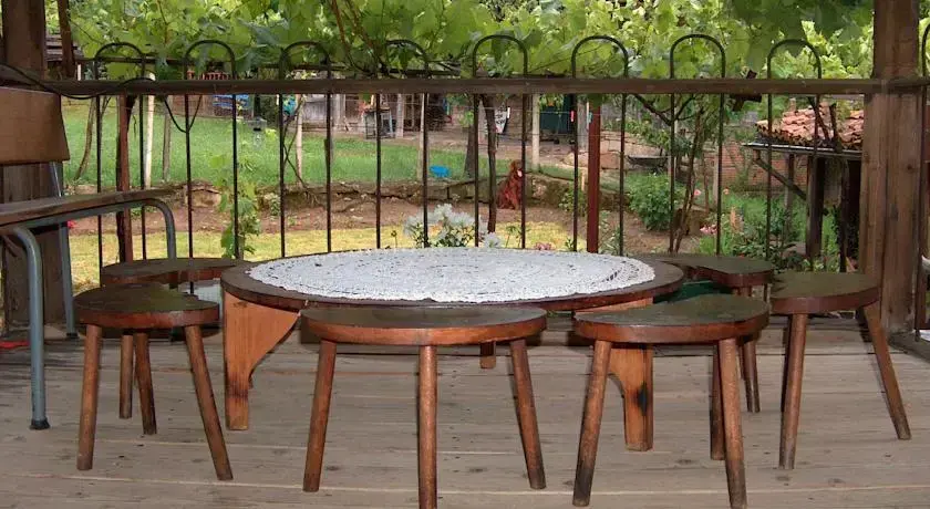 Горна-Оряховица: Sisters Trifonovi Guest House