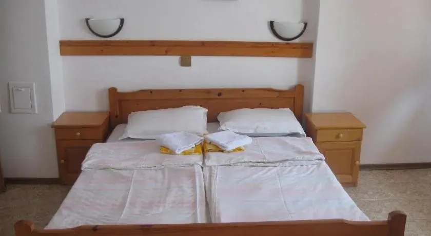 Созополь: Sotirovi Guest House