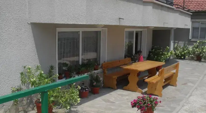 Бяла: Panayotovi Guest House