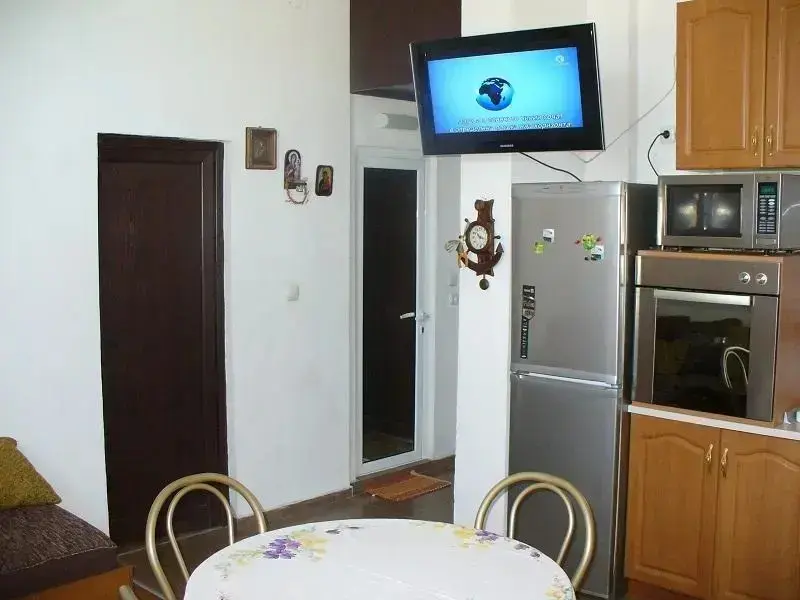 Приморско: Zora Guest House