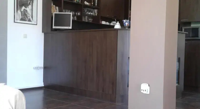 Приморско: Zora Guest House