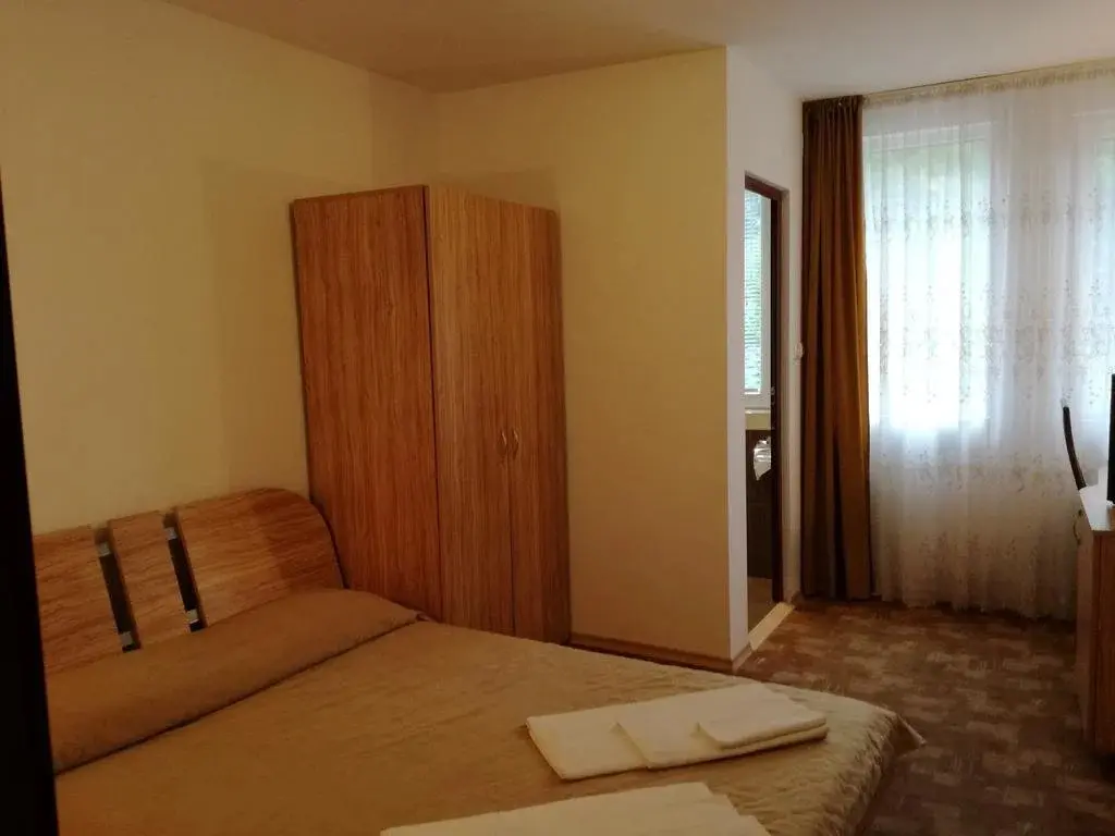 Троян: Blyan Family Hotel