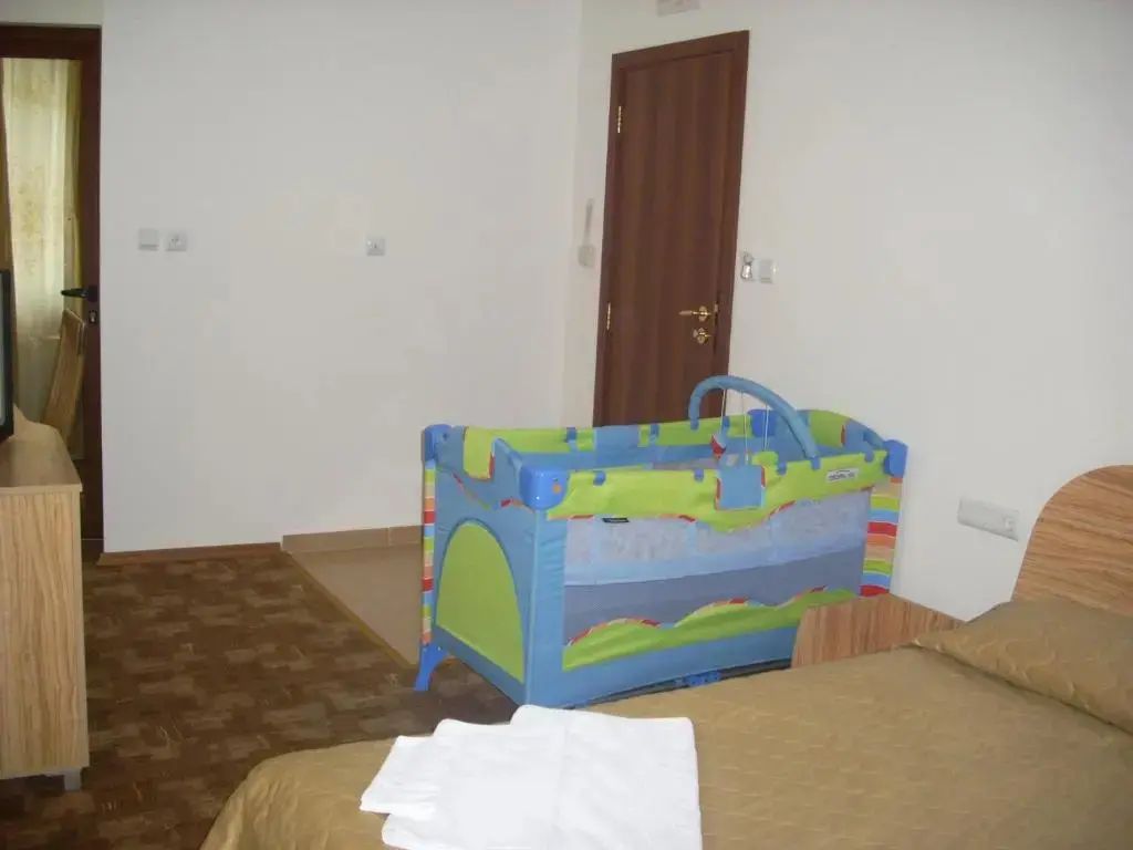 Троян: Blyan Family Hotel