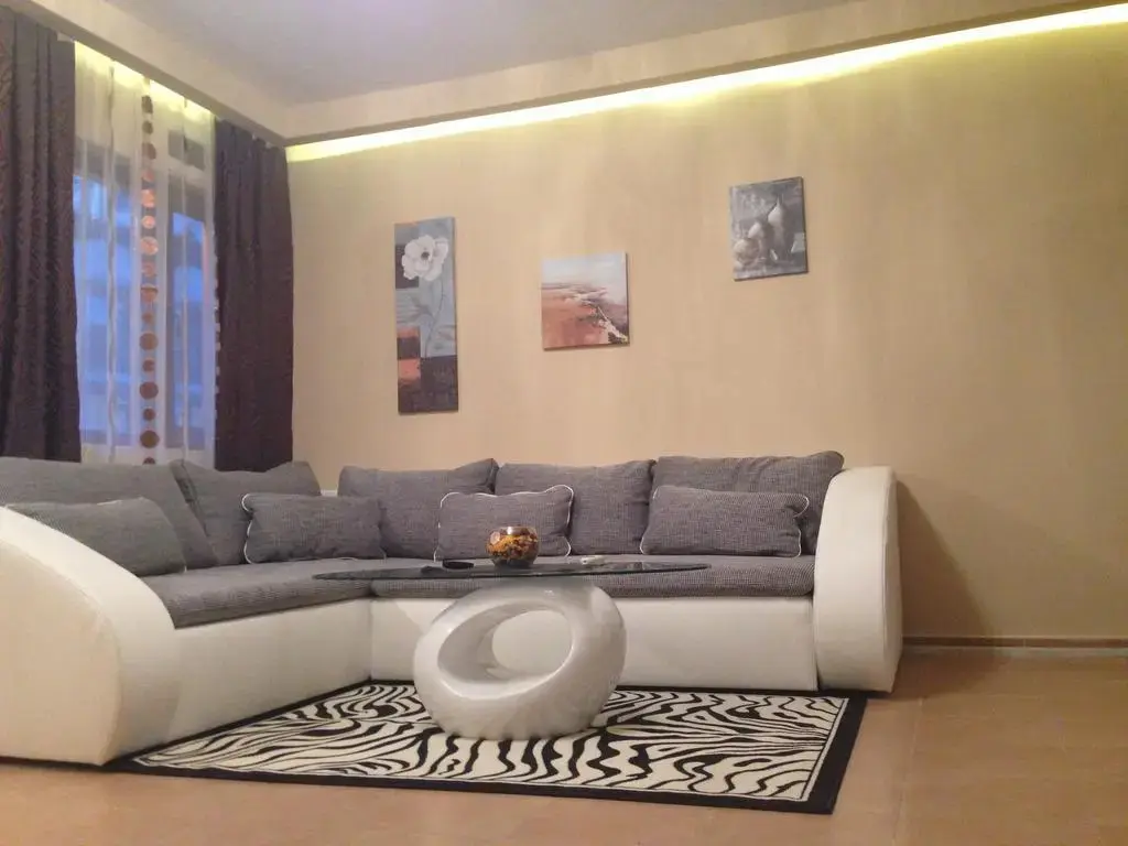 Приморско: Gardenia Apartments