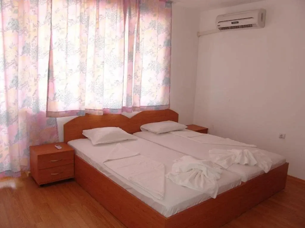 Бургас: Sarafovo Residence