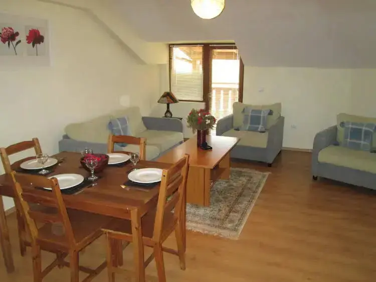 Банско: Alex 2 Alexander Services Apartments