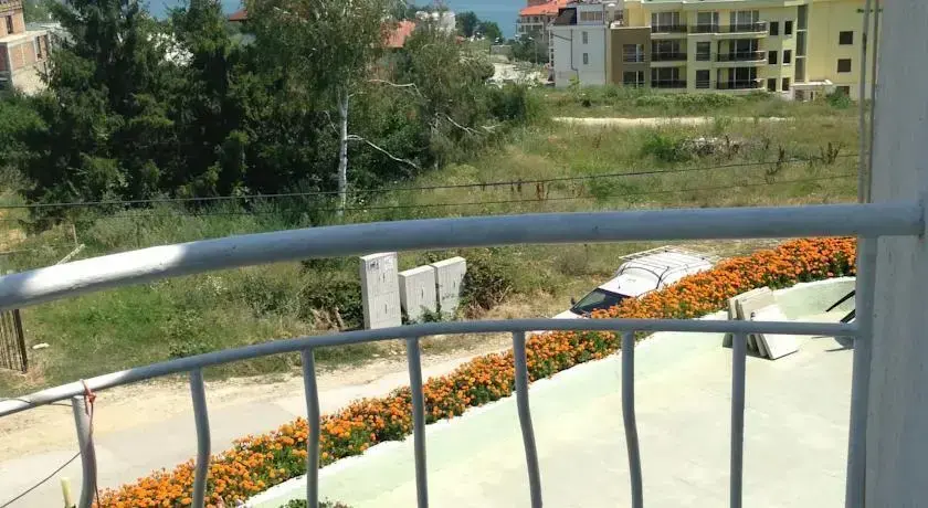 Бяла: Kentavar Family Hotel
