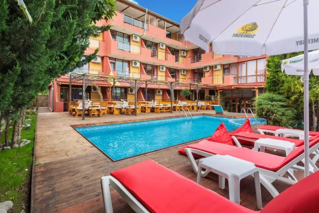 Созополь: Akladi Family Hotel