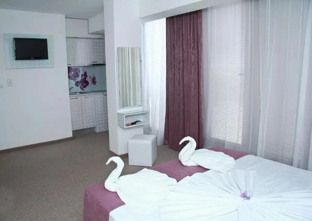 Китен: Hotel Diamond