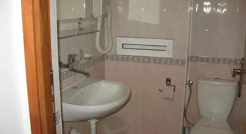 Равда: Tomcho Guest House