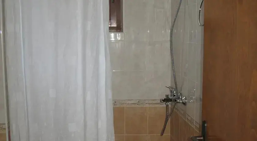 Равда: Tomcho Guest House