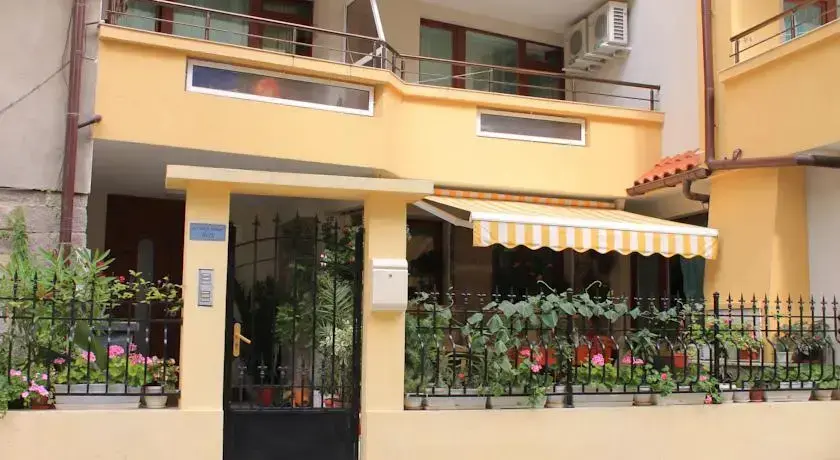 Созополь: Prestige Guest House