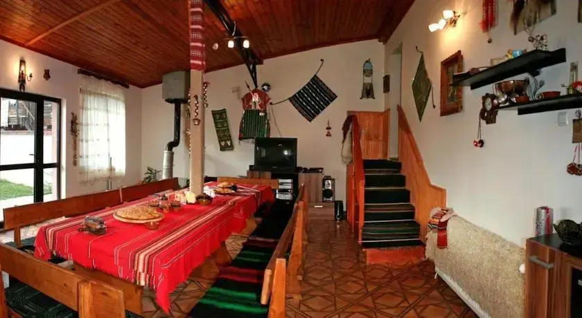 Разлог: Guest House Tania