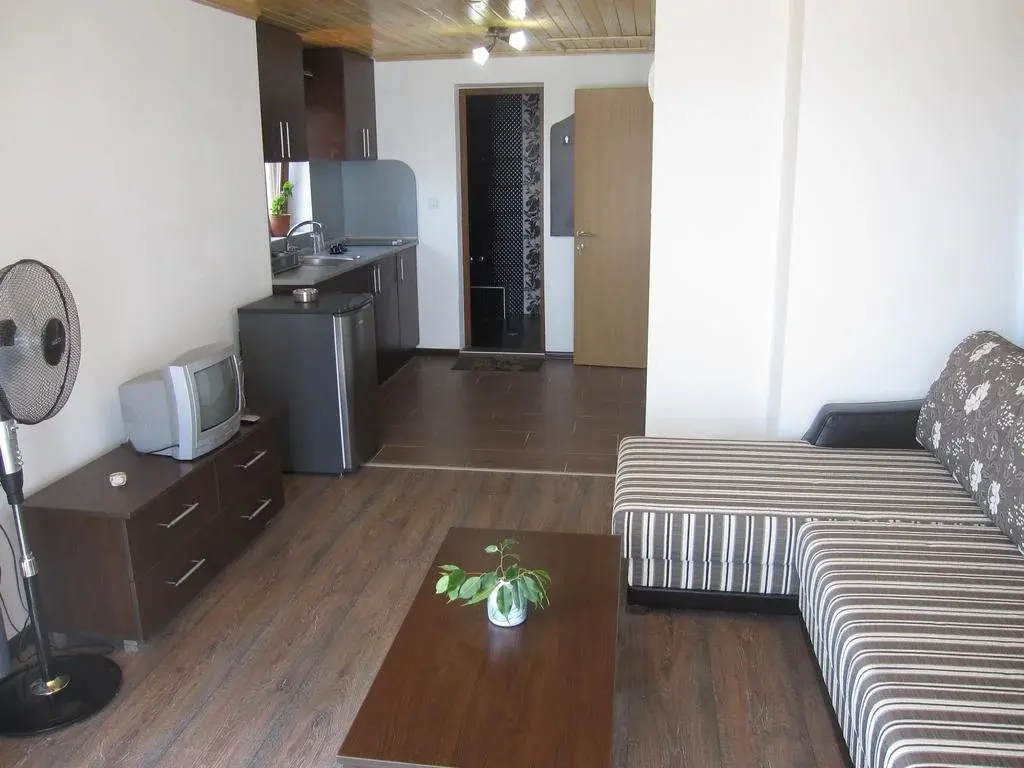 Созополь: Neli Sea Villa