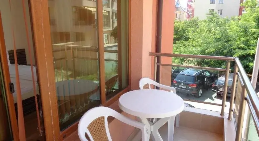 Несебр: Dari Guest House