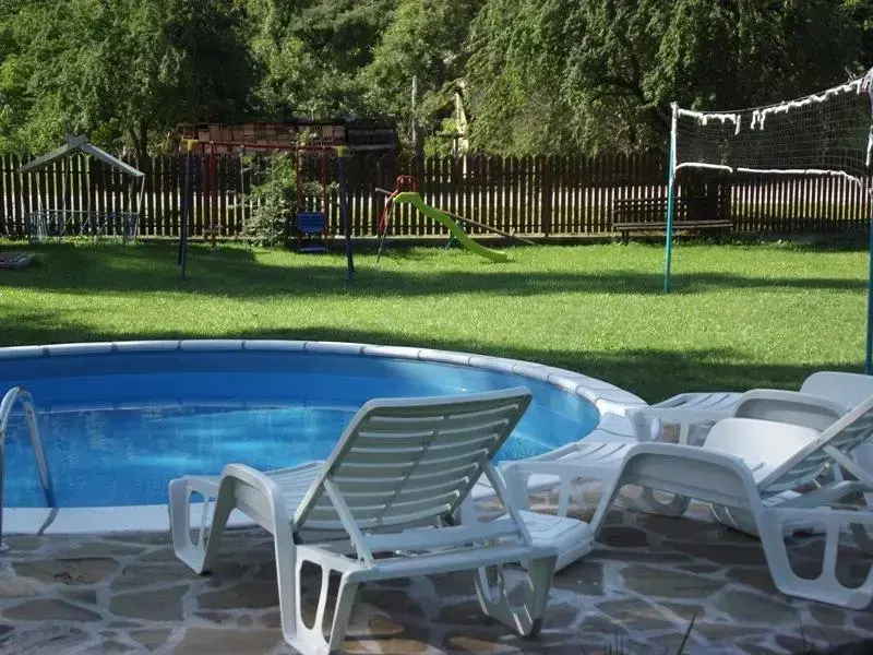 Трявна: Mountain Paradise Family Hotel
