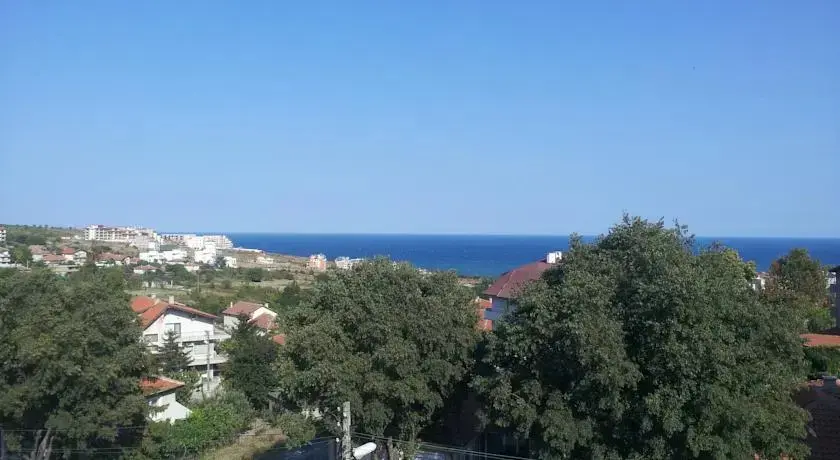 Бяла: Dimovi Guest House