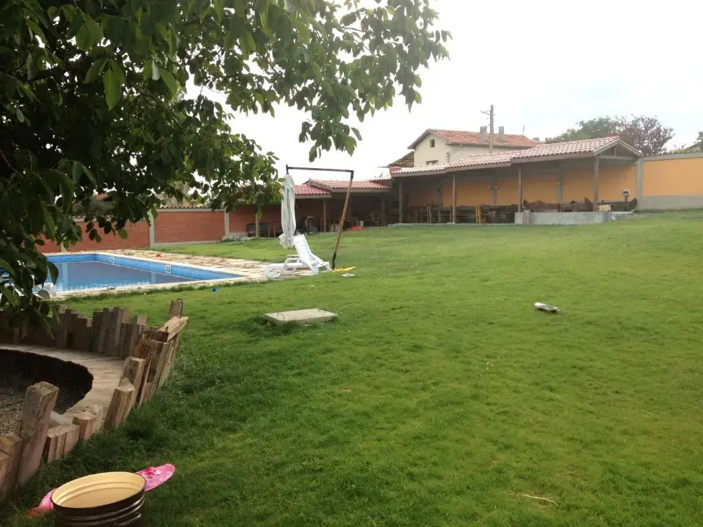 Дупница: Villa Aya