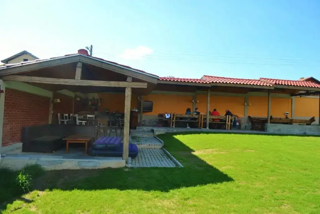 Дупница: Villa Aya