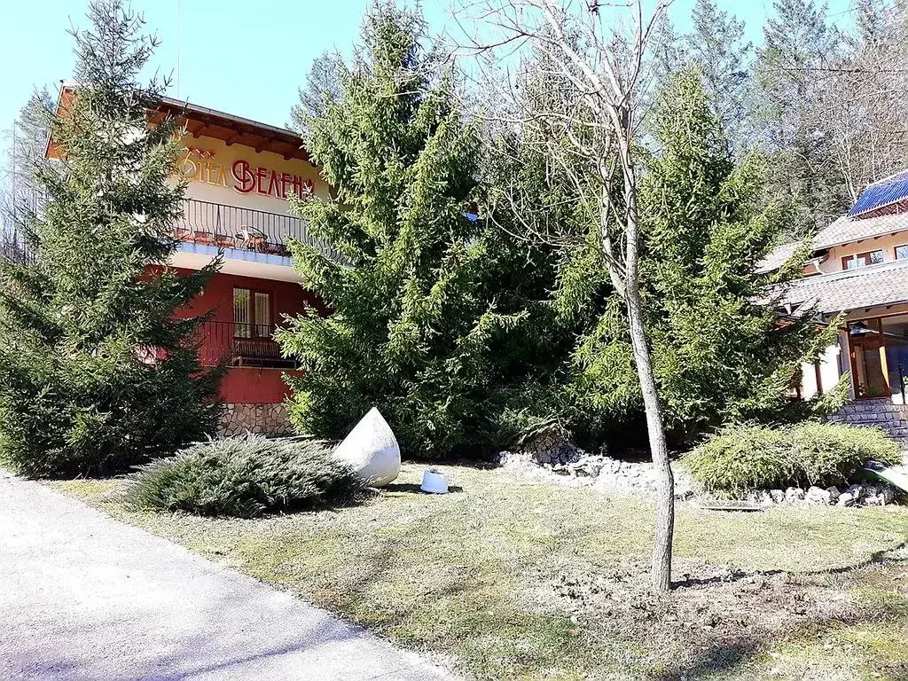 Троян: Velena Hotel