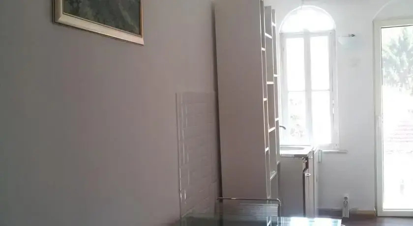 Бургас: Old House