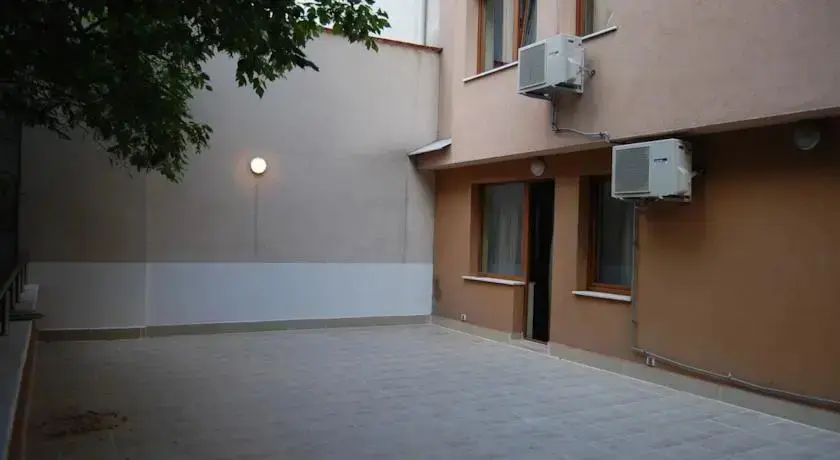 София: Aleko Apartments