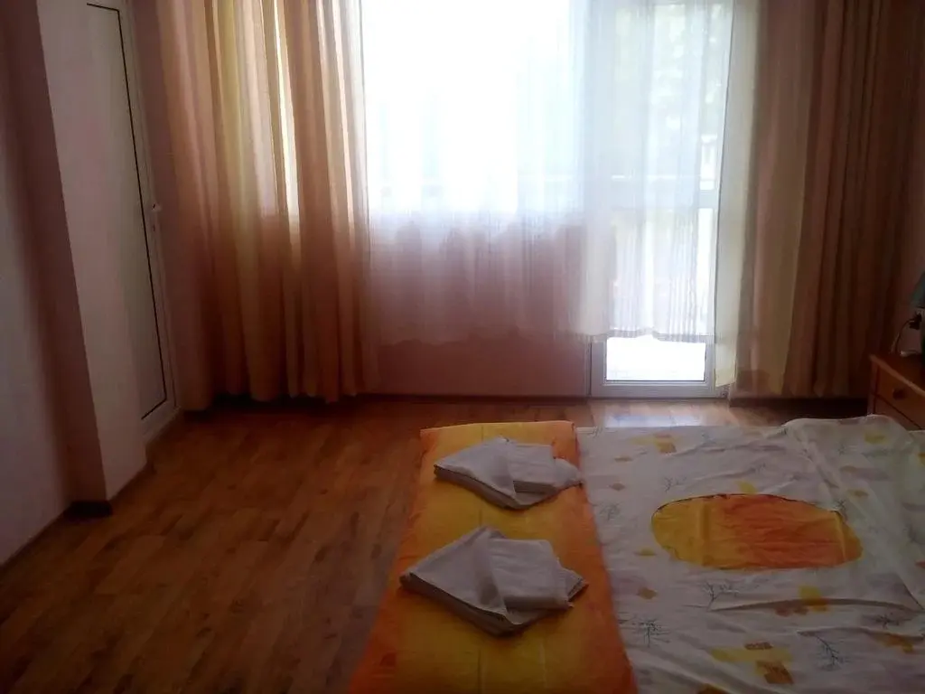 Черноморец: Stedi Guest House