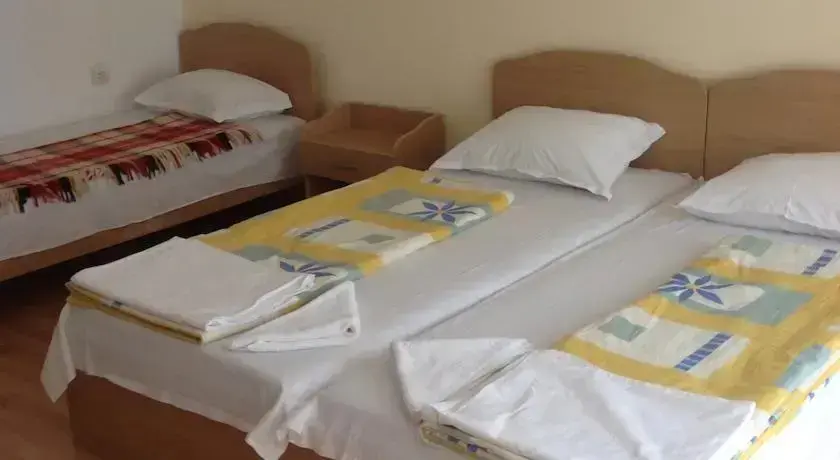Приморско: Guest House Kisyovi