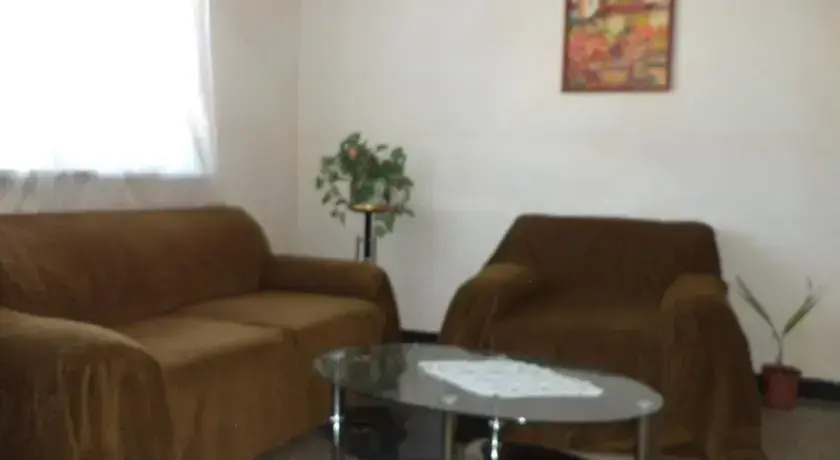 Черноморец: Atia Guest House