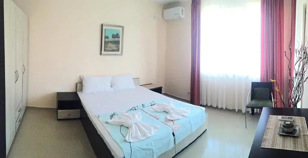 Созополь: Sani Holiday Village