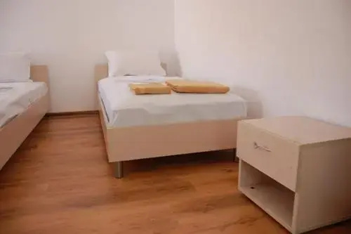 Карлово: White Guest House